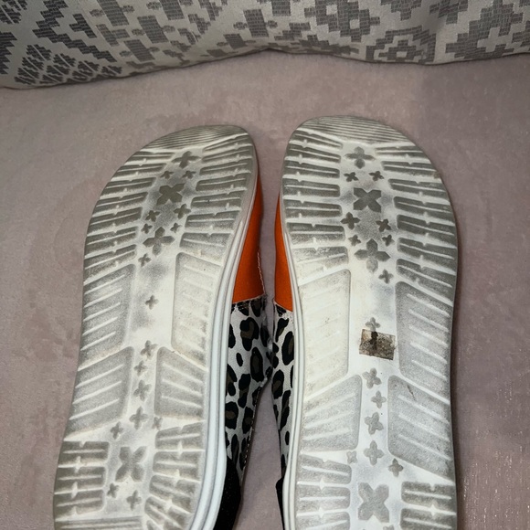 Orange, cheetah print & sparkly black slip ons. - Picture 7 of 7